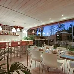 Casa Eucalyptus Family Εστεπόνα