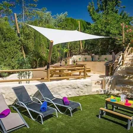 Casa Eucalyptus Family Dom wakacyjny Estepona